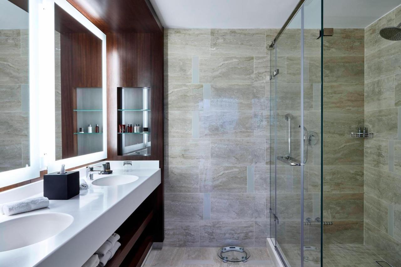 Marriott Hotel 5*
